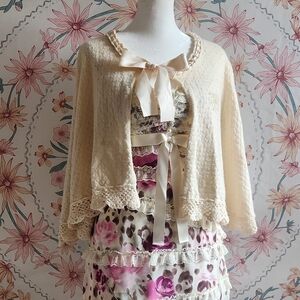 Harajuku J Fashion Baby the Stars Shine Bright cream embroidery logo cape